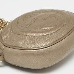 Pre Owned حقيبة كروس غوتشي ميني سوهو ديسكو جلد ميتالك بيج بسلسلة