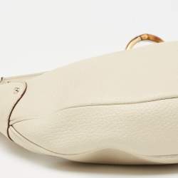 مملوكة مس بقًا Gucci Off White Leather Bamboo Ring Half Moon Hobo