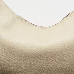 مملوكة مسبقًا Gucci Off White Leather Bamboo Ring Half Moon Hobo