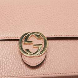 Pre Owned Gucci English Rose Leather Interlocking G Wallet on Chain