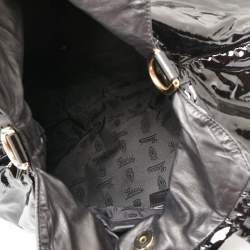 مملوكة مسبقًا Gucci Black Patent Leather Large Hysteria Tote