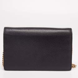 مملوكة مسبقًا Gucci Black Leather GG Marmont Flap Chain Wallet