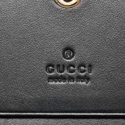 Pre Owned حافظة بطاقات غوتشي جلد غوتشيسيما سوداء  قلاب فيونكة 