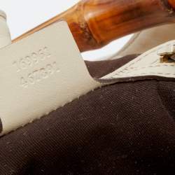 Pre Owned حقيبة هوبو غوتشي بيغي بامبو جلد وكانفاس جي جي بيج/أوف وايت متوسطة