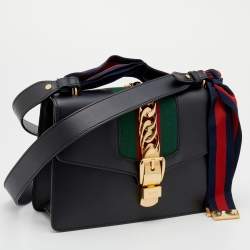 Pre Owned Gucci Black Leather Medium Sylvie Shoulder Bag