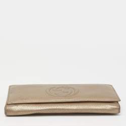 Pre Owned Gucci Metallic Beige Leather Soho Flap Continental Wallet