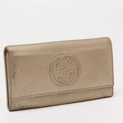 Pre Owned Gucci Metallic Beige Leather Soho Flap Continental Wallet