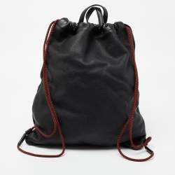 Pre Owned Gucci Black Leather Logo Drawstring Backpack