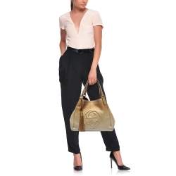 Pre Owned Gucci Metallic Gold Ombre Pebbled Leather Medium Soho Hobo