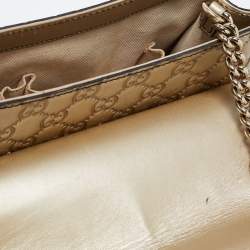 مملوكة مسبقًا Gucci Gold Guccissima Leather Medium Emily Chain Shoulder Bag