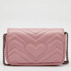 مملوكة مسبقًا حقيبة كتف غوتشي جي جي مارمونت جلد ماتيلاس وردي صغيرة جداً