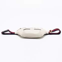 مملوكة مسبقًا Gucci Off White Leather Logo Web Belt Bag