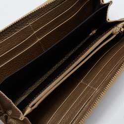 Pre Owned Gucci Beige/Gold GG Canvas and Leather Bamboo Tassel Zip Around Wallet