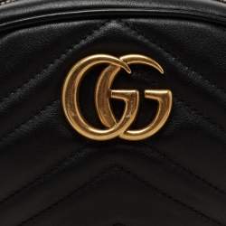 مملوكة مسبقًا حقيبة خصر غوتشي جي جي مارمونت جلد أسود مبطنن 