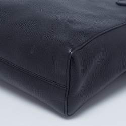 Pre Owned Gucci Black Leather Medium Swing Tote