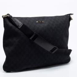 Pre Owned Gucci Black GG Canvas Messenger Bag