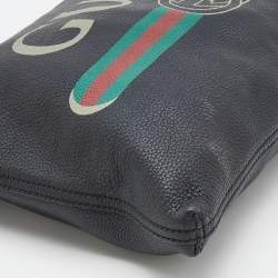 Pre Owned Gucci Black Leather Logo Print Zip Pouch