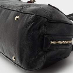 Pre Owned Gucci Black Leather Princy Bag