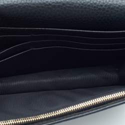 مملوكة مسبقًا Gucci Black Pebbled Leather Soho Wallet On Chain