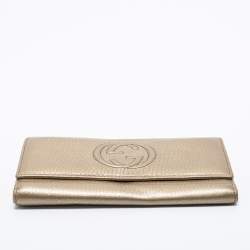 Pre Owned Gucci Metallic Beige Leather Soho Flap Continental Wallet
