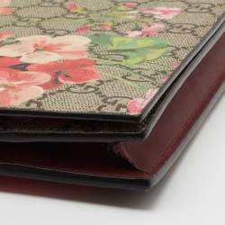 Gucci Multicolor GG Blooms Supreme Coated Canvas and Leather Wallet On Chain 
