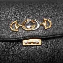 مملوكة مسبقًا Gucci Black Grained Leather Small Zumi Crossbody bag