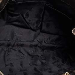 Pre Owned Gucci Metallic Green Leather Large Hysteria Clutch