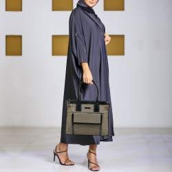 مملوكة مسبقًا Gucci Black Canvas and Patent Leather Front Pocket Tote