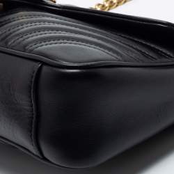 Pre Owned Gucci Black Matelassé Leather Small GG Marmont Shoulder Bag