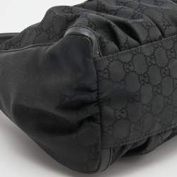 Pre Owned Gucci Black GG Nylon and Leather Medium Abbey D Ring Hobo