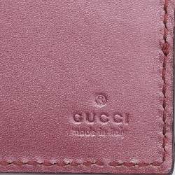 مملوكة مسبقًا Gucci Pink Microguccissima Patent Leather Long Wallet on Chain