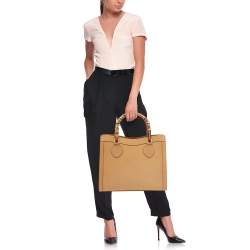 Pre Owned Gucci Tan Leather Medium Diana Tote