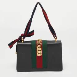 Pre Owned Gucci Black Leather Small Web Sylvie Shoulder Bag