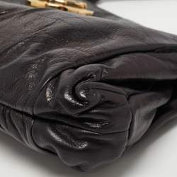 Pre Owned Gucci Black Leather Small Hysteria Pouch