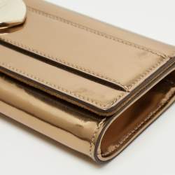 Pre Owned Gucci Gold Patent Leather Romy Clutch