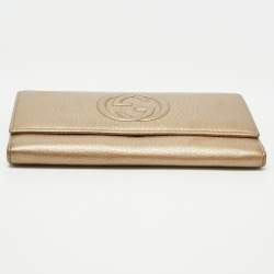Gucci Metallic Beige Leather Soho Flap Continental Wallet