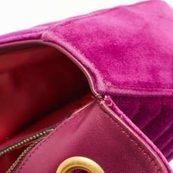 Pre Owned Gucci Magenta Matelassé Velvet Small GG Marmont Shoulder Bag
