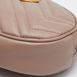 Pre Owned Gucci Beige Matelassé Leather GG Marmont Belt Bag