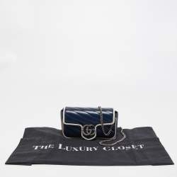 Pre Owned Gucci Dark Blue/White Diagonal Matelasse Leather Super Mini GG Marmont Bag