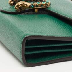 Pre Owned Gucci Green Leather Mini Dionysus Wallet on Chain
