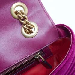 Pre Owned Gucci Magenta Matelassé Velvet Small GG Marmont Shoulder Bag
