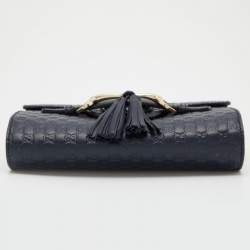 مملوكة مسبقًا Gucci Navy Blue Microguccissima Leather Mini Emily Chain Bag