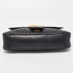 Pre Owned Gucci Black Matelassé Leather Medium GG Marmont Shoulder Bag