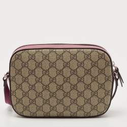 Pre Owned Gucci Old Rose/Beige GG Supreme Canvas and Leather Bee Embellishment Camera Crossbody Bag