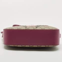 Pre Owned Gucci Old Rose/Beige GG Supreme Canvas and Leather Bee Embellishment Camera Crossbody Bag