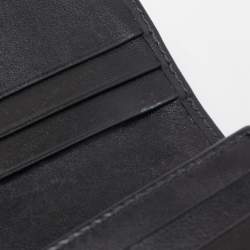 Pre Owned Gucci Blakc Matelasse Leather GG Marmont Card Case