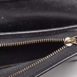 Pre Owned Gucci Blakc Matelasse Leather GG Marmont Card Case