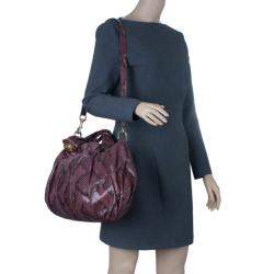 مملوكة مسبقًا حقيبة غوتشي جلد ثعبان أرجواني هيستيريا هوبو