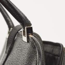 مملوكة مسبقًا Gucci Black Leather Piston Day Bag