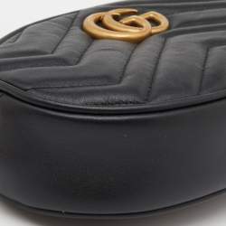 Pre Owned Gucci Black Matelassé Leather GG Marmont Belt Bag